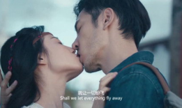 亲热的视频,捕捉温馨互动的美好瞬间